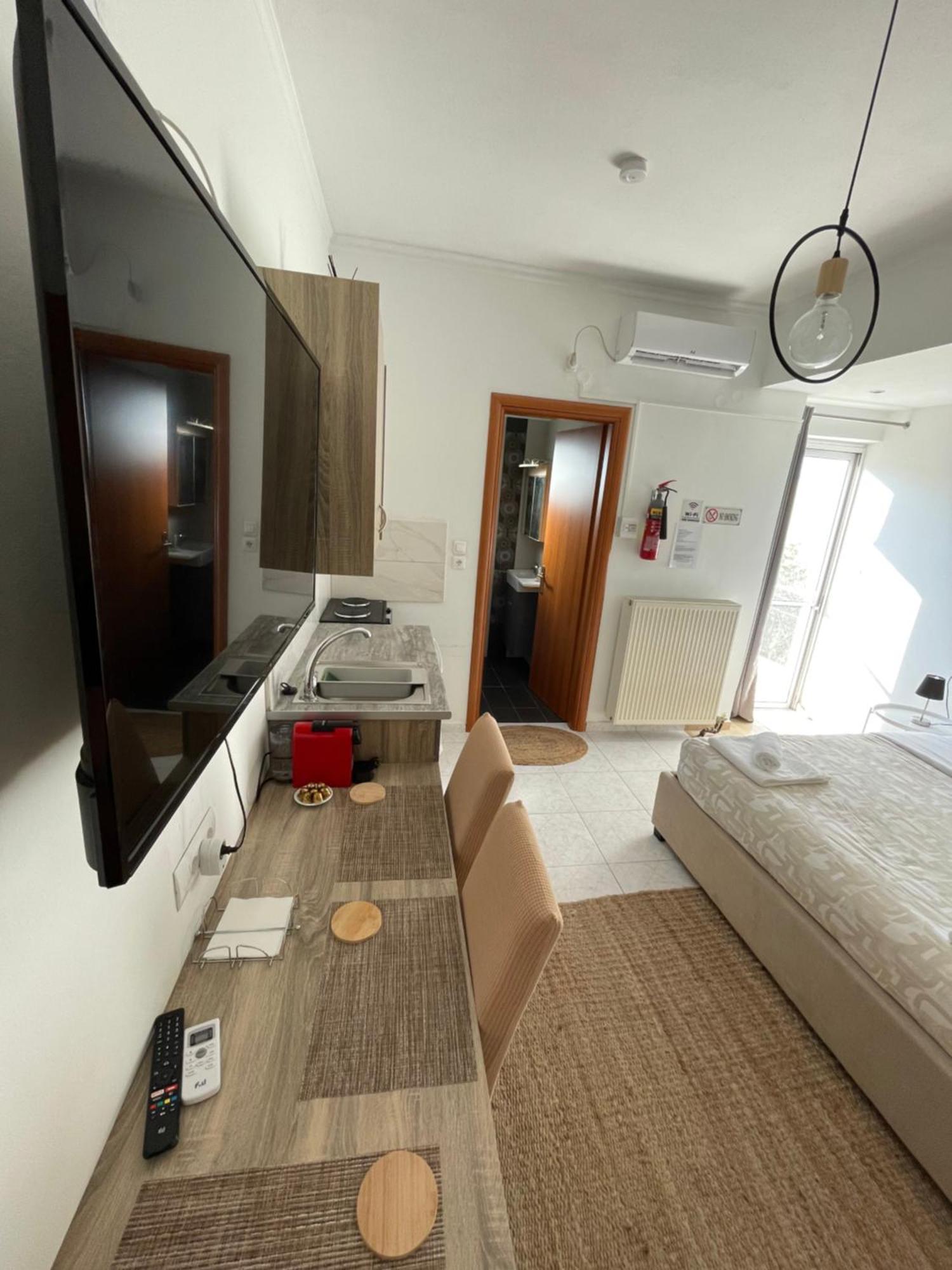 Greece Apartments Now Патра Экстерьер фото